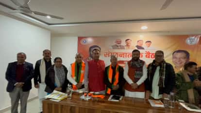 Former JJP MLA Ishwar Singh joins BJP