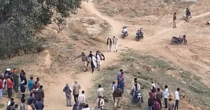 Banda Brother and sister consumed poison bodies found on the river bank police engaged in investigation