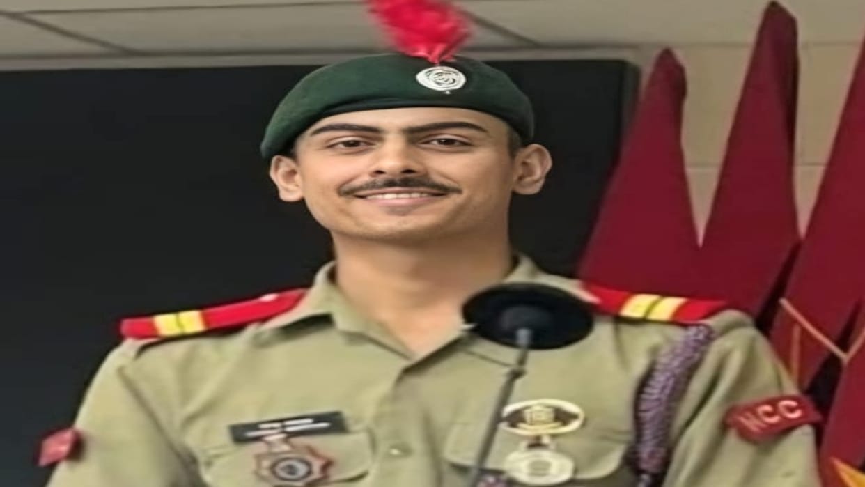 Dharamshala College NCC cadet Manav Manhas selected for Mauritius.