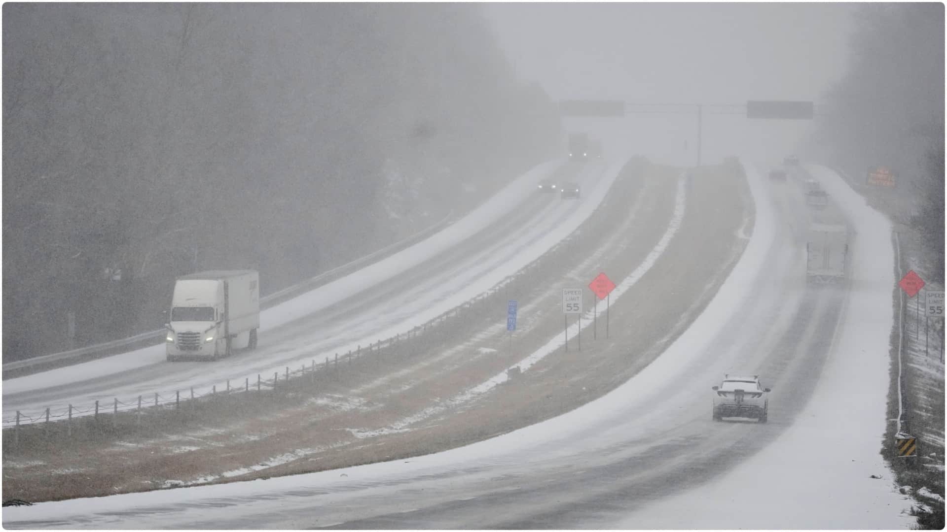 Northeast US sees more snow from tail end of colossal winter storm, at least 25 deaths reported
