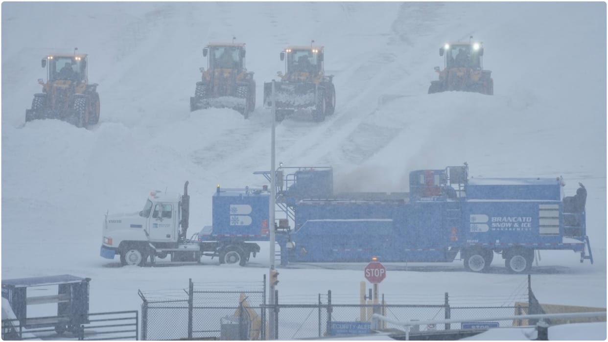 Northeast US sees more snow from tail end of colossal winter storm, at least 25 deaths reported
