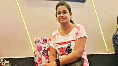 Vaishali News FIR registered on suspicious death of female teacher family members allege murder and conspiracy