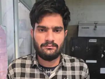 MP News: Accused of chain snatching in AIIMS lift arrested; lavish lifestyle and spending on girlfriend cited