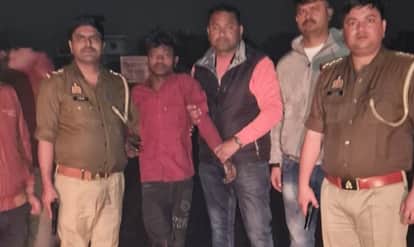 Kanpur robber was arrested in late night encounter  had escaped after evading the security guard