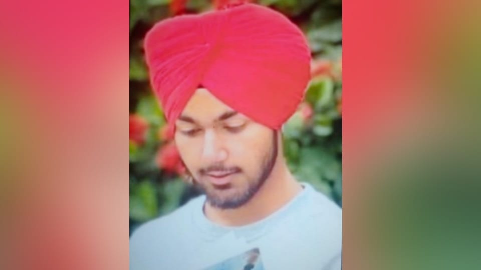 Teenager murdered in Khamanon Friends stabbed with knife