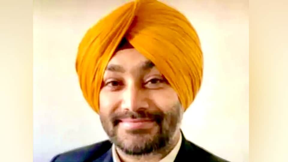 सरपंच मनपिंदर सिंह की फाइल फोटो।