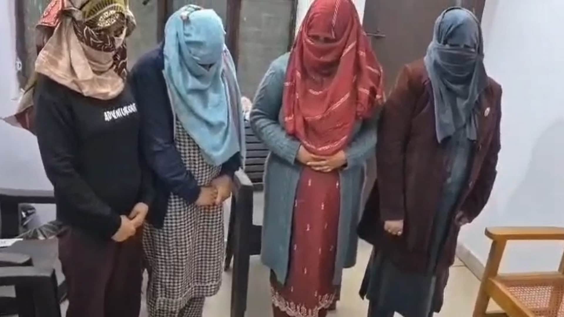 कीडगंज में देह व्यापार के धंधे का भंडाफोड़।