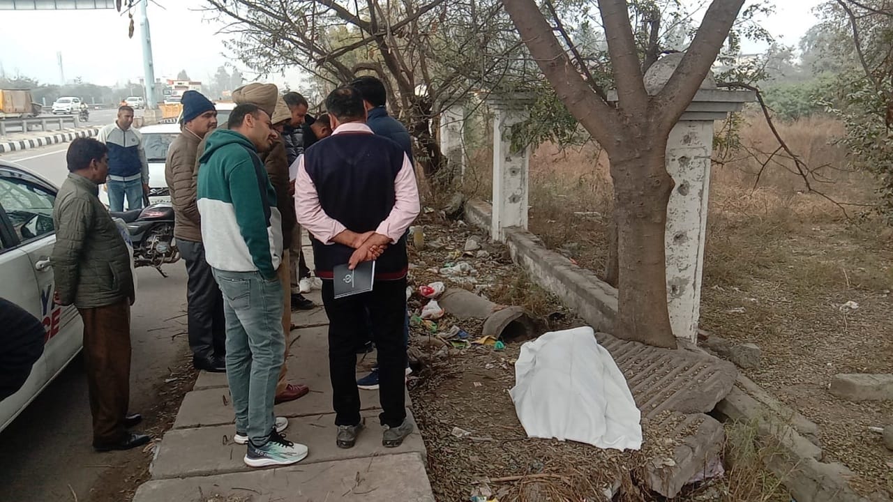 मौके पर पहुंची पुलिस