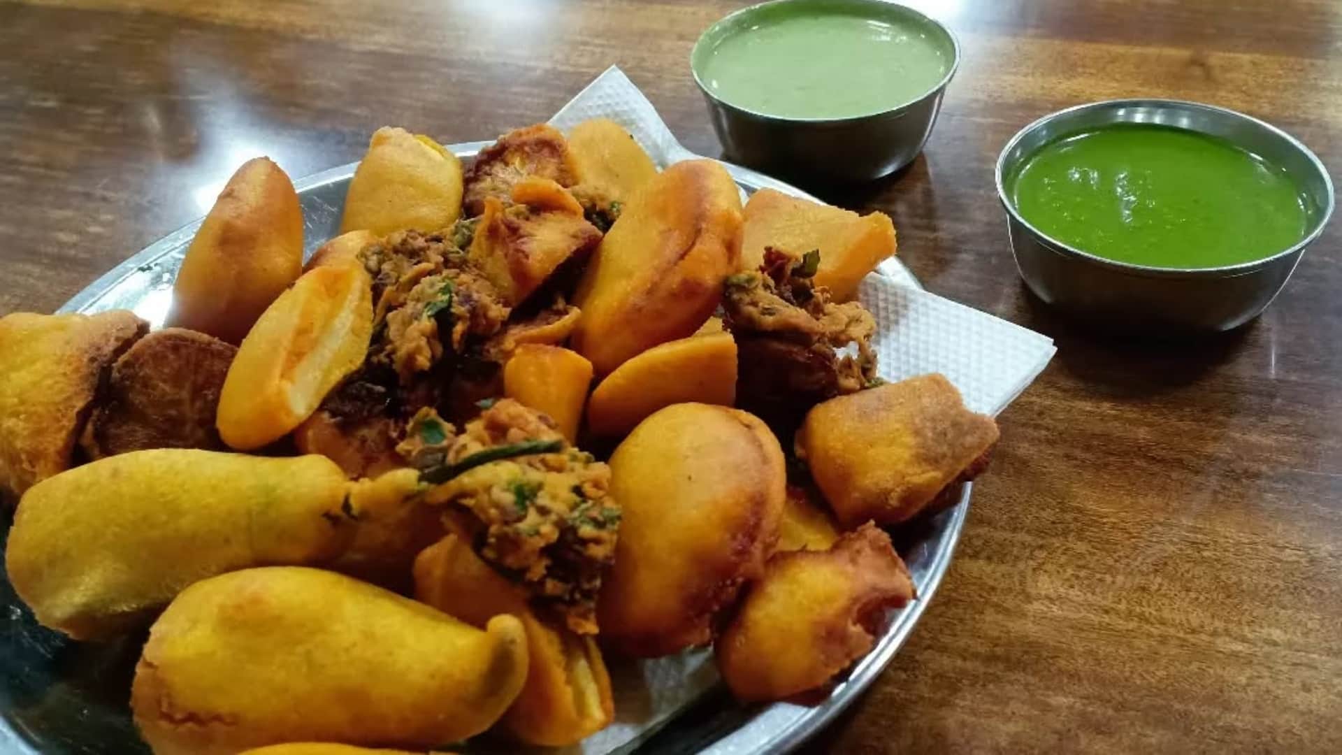 easy recipe of mix pakoda in hindi mix pakoda kaise banaen