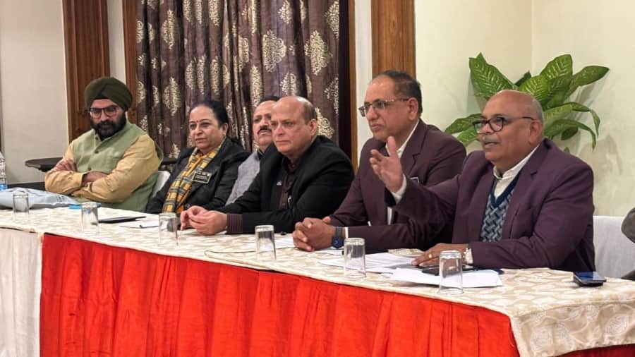 प्रेस वार्ता में रोटरी के पदाधिकारियों ने दी जानकारी