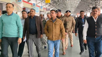 Railway manager Rajneesh Agarwal said that examinees will not be allowed on platform until the train arrives