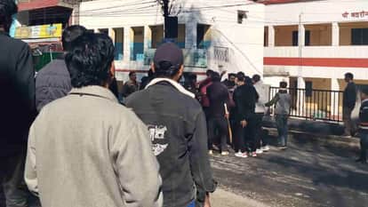 Fight broke out between two groups of youth in Srinagar Garhwal matter reached police station