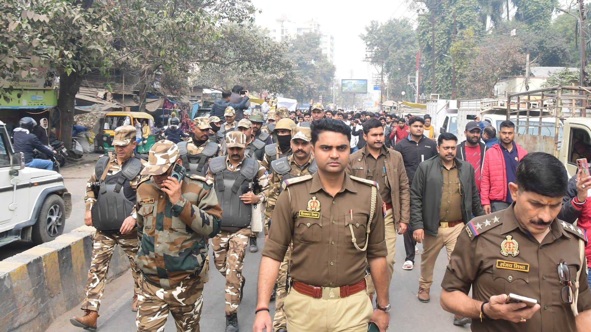 Kashi Vidyapith shut down in protest against new UGC rules and examinations not be held in varanasi