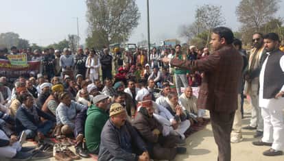 Shamli: Protest in Shamli Against New UGC Rules, Upper Caste Groups Submit Memorandum