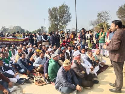 Shamli: Protest in Shamli Against New UGC Rules, Upper Caste Groups Submit Memorandum