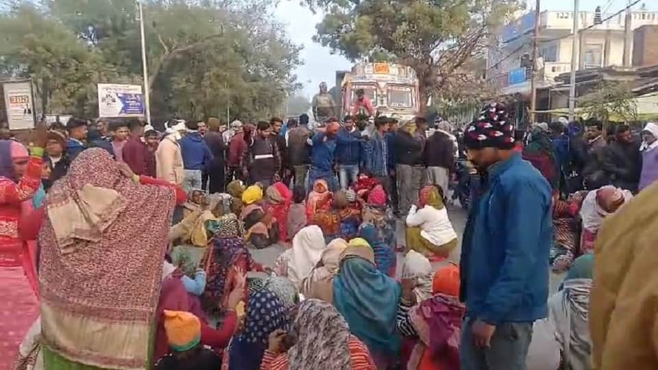 युवक की माैत पर हंगामा।