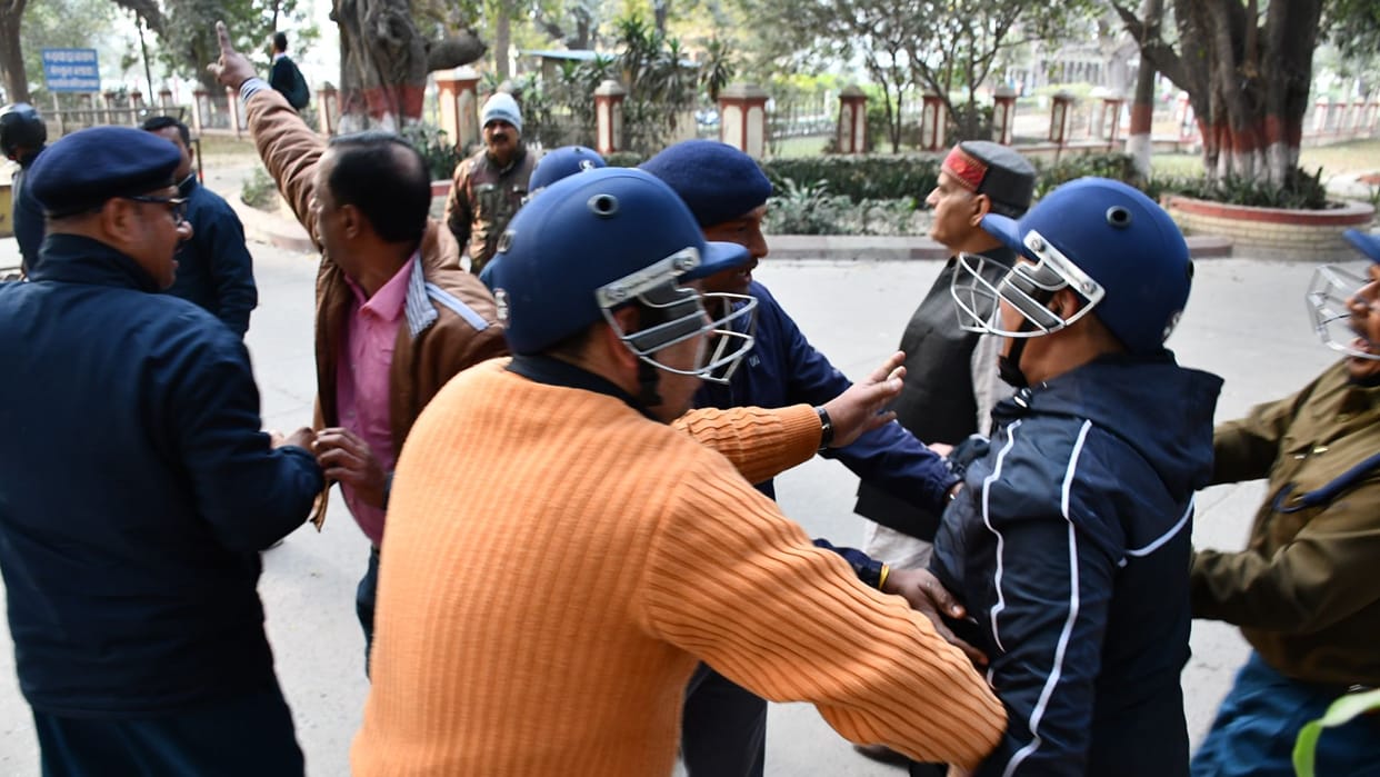 BHU 10 pictures of unrest Stone and bricks thrown between two groups of students in varanasi