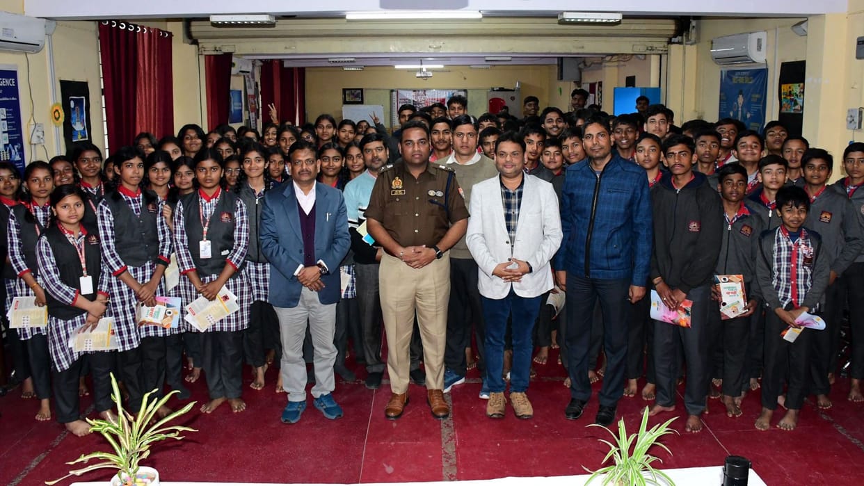 DCP Varuna Pramod Kumar taught children a lesson about the law in varanasi