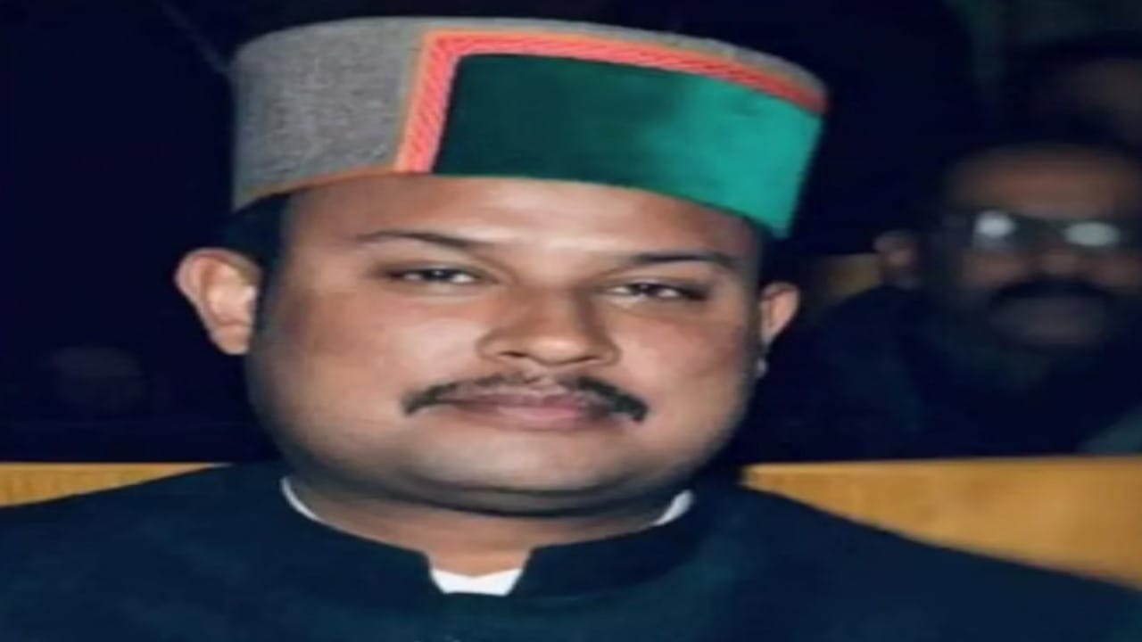 मंत्री यादविंद्र गोमा।