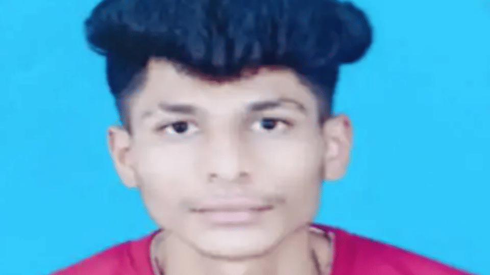 Indore News 20 Year Old NEET Aspirant from Barwani Commits Suicide in Indore Khandwa Naka Area