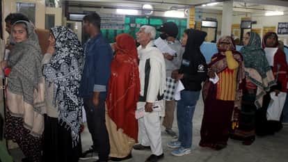 Cold and icy winds increase joint pain