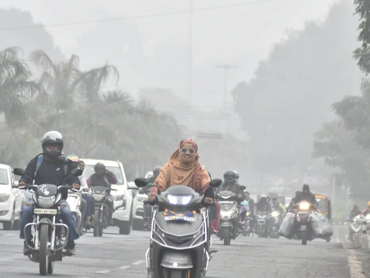 MP Weather Today: Fog blankets northern parts of Madhya Pradesh, February begins with storms and rain, 3-day a