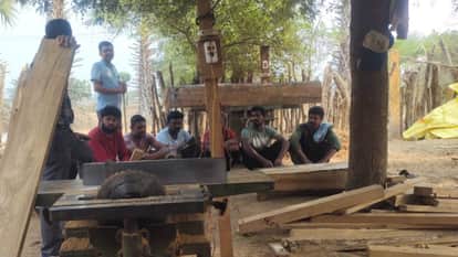 Eight accused arrested in illegal wood cutting case in Bijapur