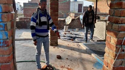 Violence and stone pelting for protesting against molestation