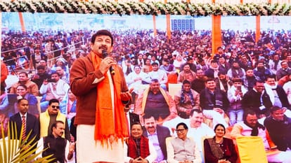 Pindra festival Varanasi Swati Mishra Manoj Tiwari Dinesh Lal Yadav Nirahua and Pawan Singh performed songs