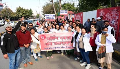 Nursing officers staged a sit-in at Buddha Park in haldwani