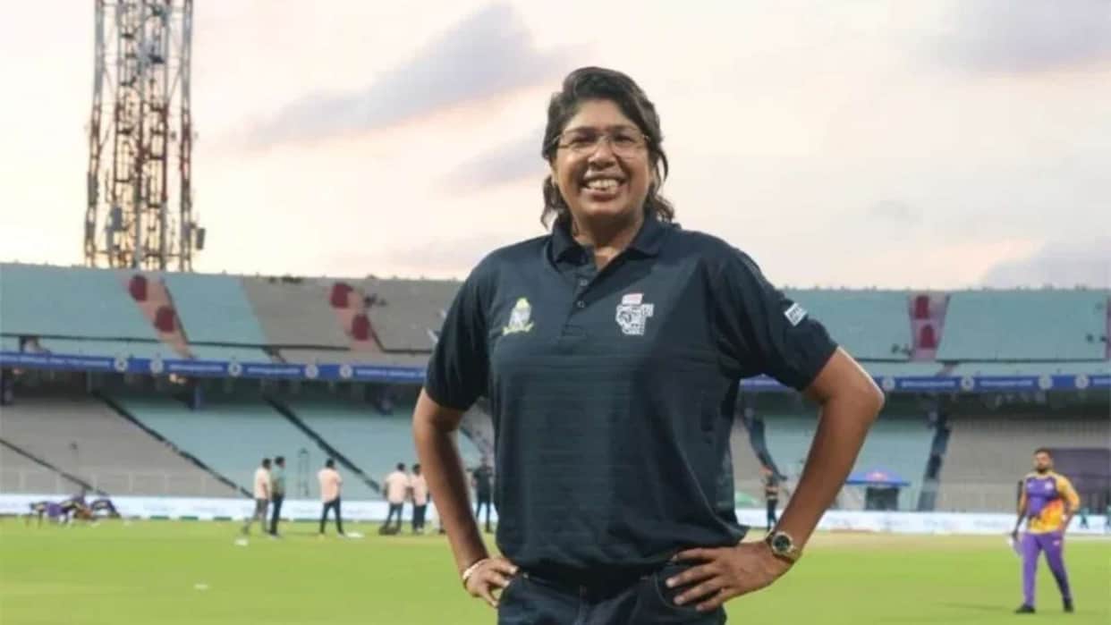 West Bengal Famous cricketer Jhulan Goswami receives notice from SIR TMC calls it insult to national player