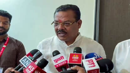 Maharashtra minister and Shiv Sena leader Sanjay Shirsat Sad Reaction on NCP Sunetra Pawar Oath ceremony