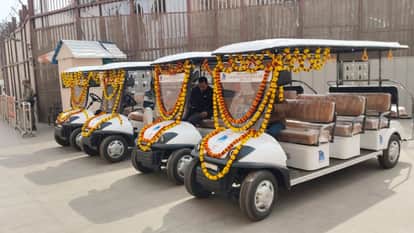 devotee Somnath donates five cars at Kashi Vishwanath Dham at varanasi