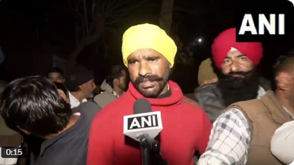 Pakistan sends back seven Indian prisoners