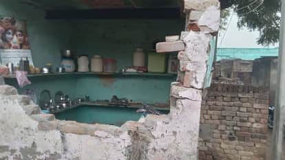 leak in the cylinder caused a fire in the kitchen