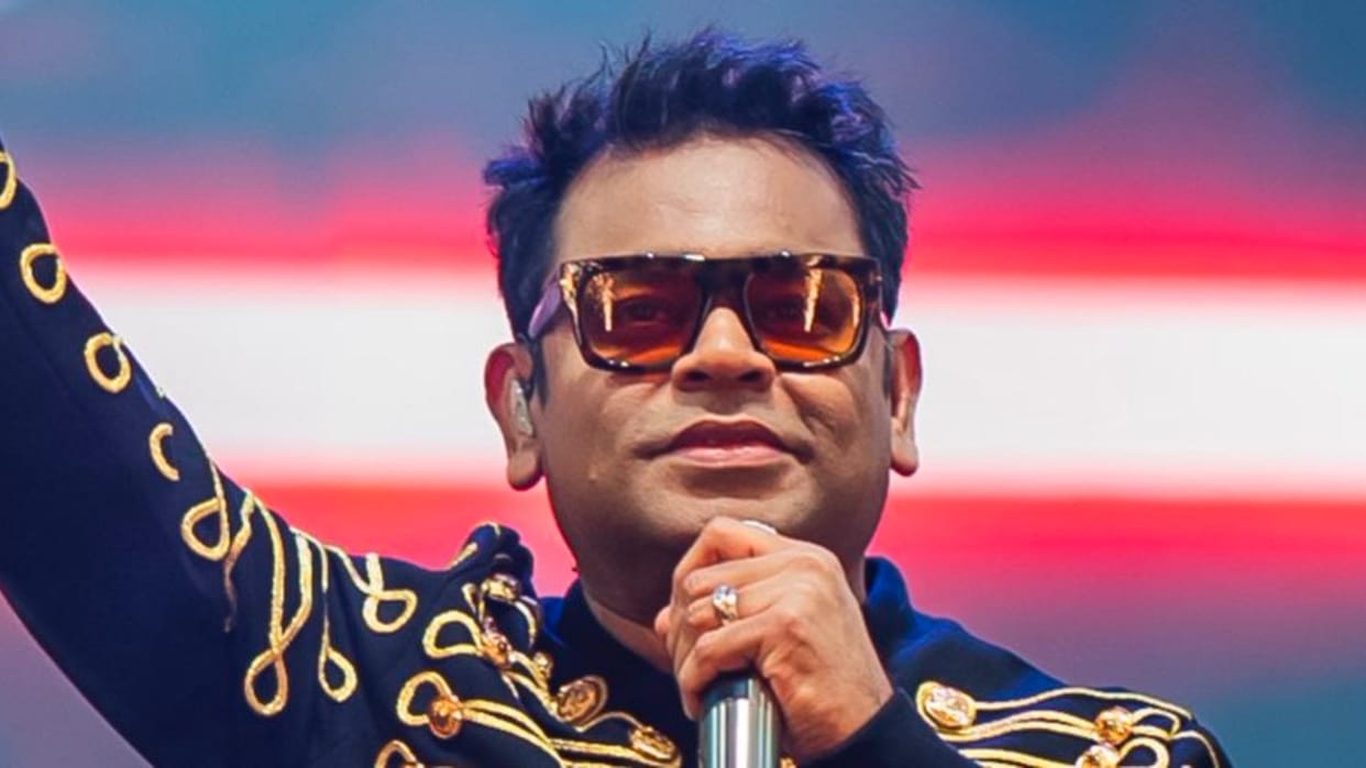 AR Rahman Performed Jai Ho Song At The Us Independence Day Celebrations In Delhi