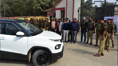 Upper caste students protested at Gorakhpur University news in hindi