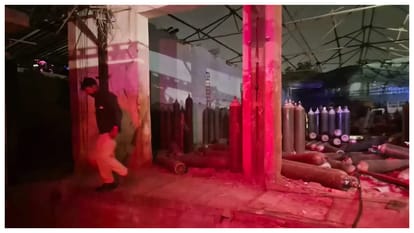 Rajasthan Factory Explosion oxygen cylinder Blast in Jaipur Updates laborers reported dead hindi news