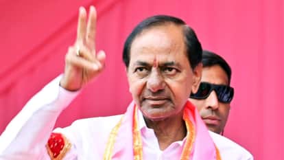 Phone tapping case Former CM KCR appeared before SIT BRS workers protests across state