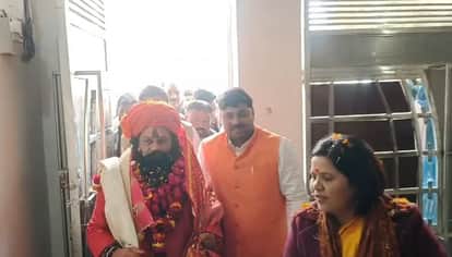 Mahant Raju Das of Ayodhya give statement against Shankaracharya Avimukteshwaranand