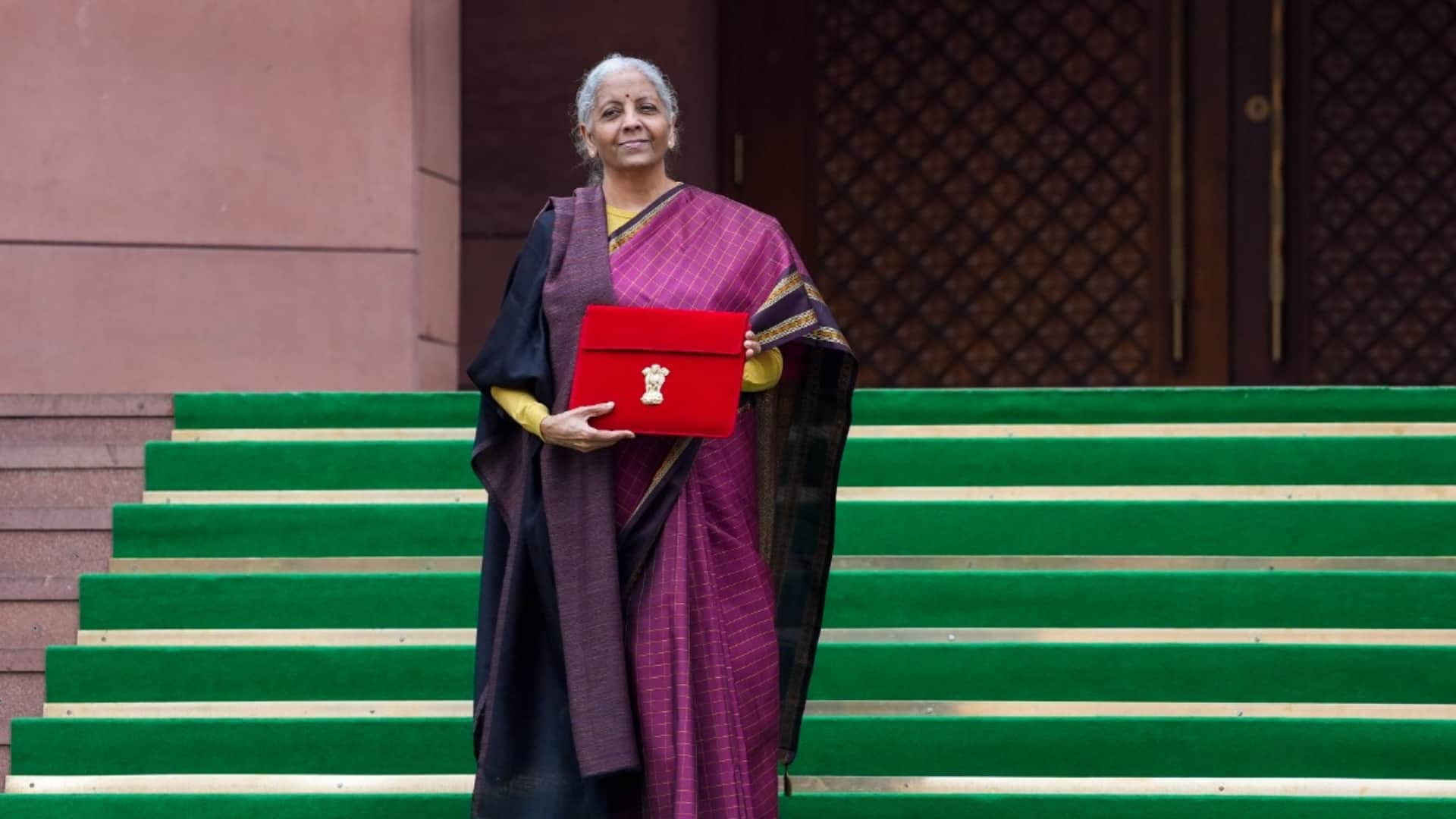 nirmala sitharaman union budget Day look 2026 History and Significance of Kanjivaram Sarees
