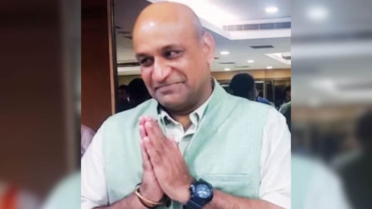 Banaras Lit Fest He left IIT to join army was shot five times no technology can replace soldier