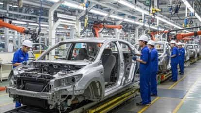Slovakia has become a global car manufacturing hub investment is increasing due to low wages News In Hindi