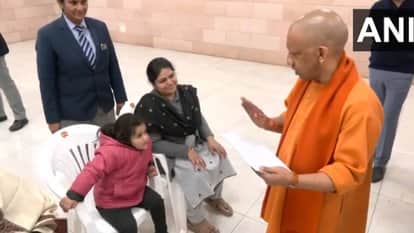 CM Yogi impressed by Anabi Ali words during Janta Darshan and ordered her admission in convent school