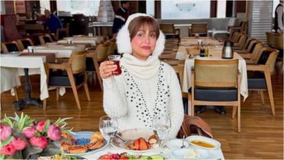 hina khan Enjoying her favourite Food During vacation says Food is love and life shares Photos