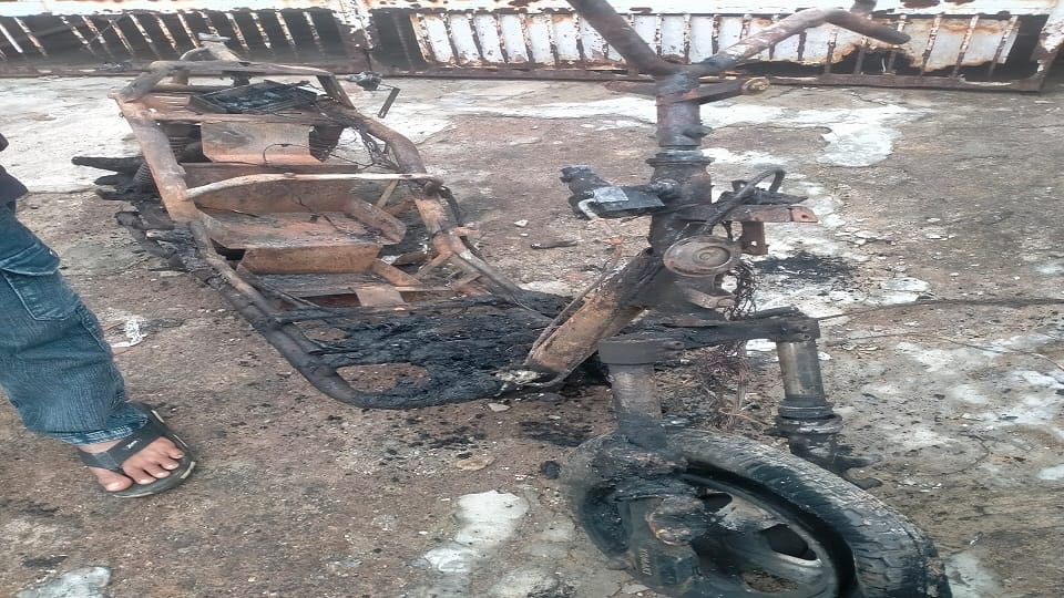 Short circuit in electric scooter causes massive fire