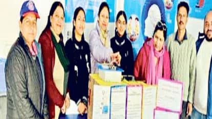 Model: A mood swing detector that will gauge body temperature and heart rate to reveal your emotional state.