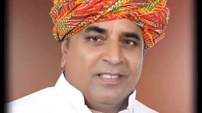 Former minister Hem Singh Bhadana last rites were performed in his ancestral village Bagheri