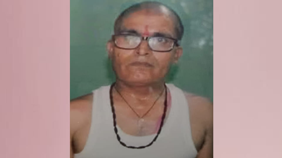 Kanpur: Tent house owner's father commits suicide by hanging, family in shock