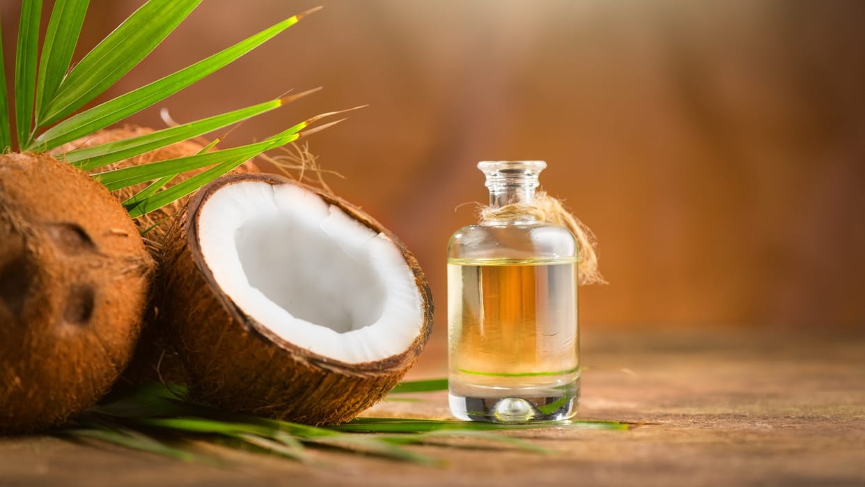 side effect of using coconut oil on skin nariyal ka tel lagane ke nuksan